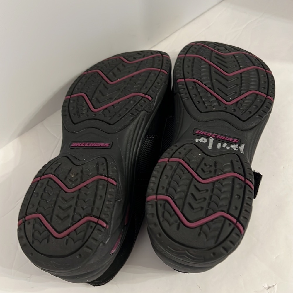 SKECHERS BLACK MARY JANE SHOES SZ 7 - Picture 8 of 11